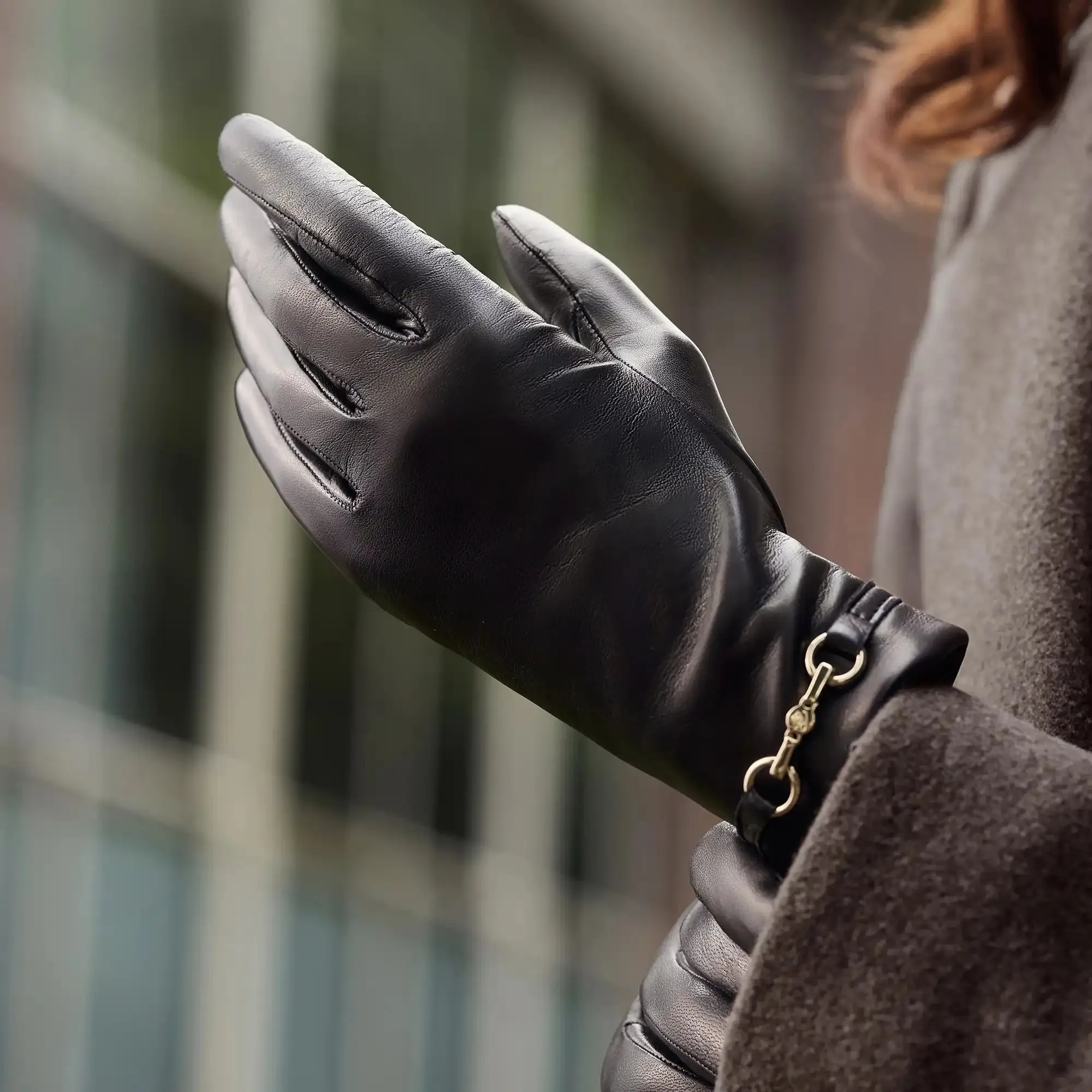 Honoré Marcelia black goatskin leather gloves